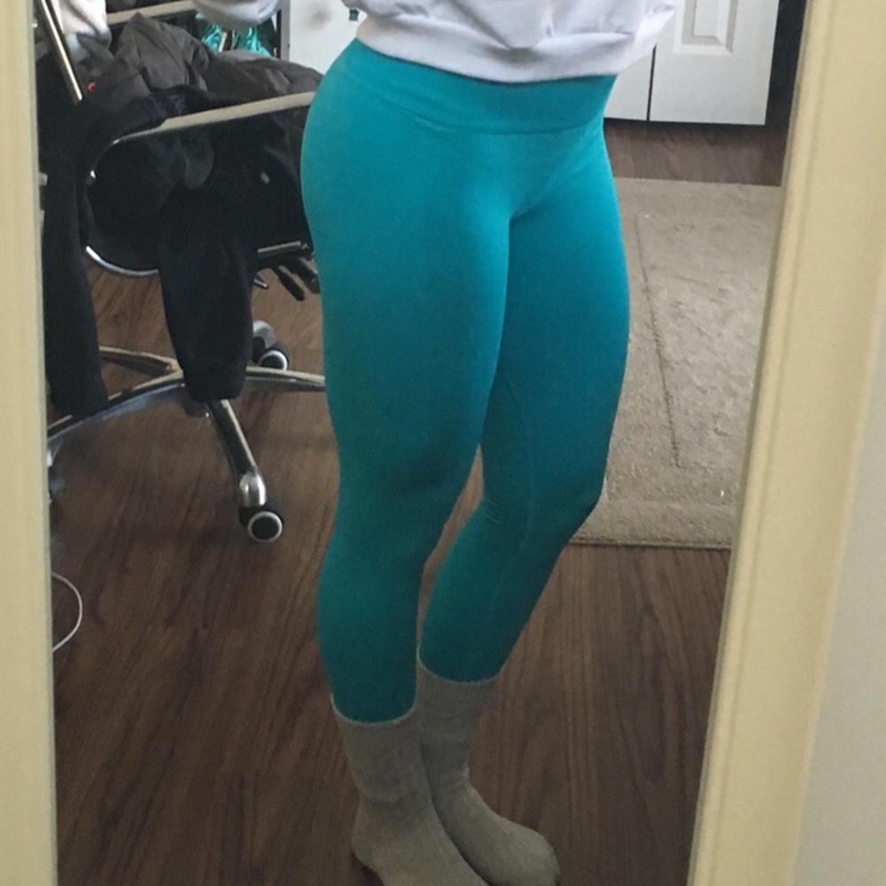 Lululemon Zone In Tight- Peacock Blue